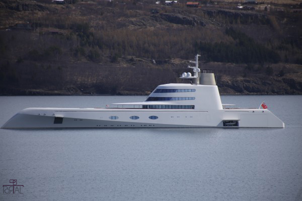 سوپرکشتی تفریحی اِی  ( Superyacht A )