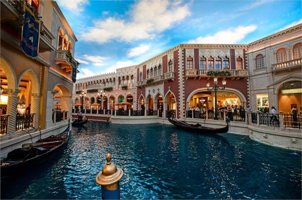 مرکز خرید Grand Canal در لاس وگاس آمریکا